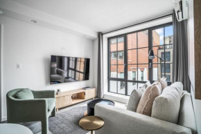 Stunning Modern 2Bedroom Apartment Near Central Park and Times Square